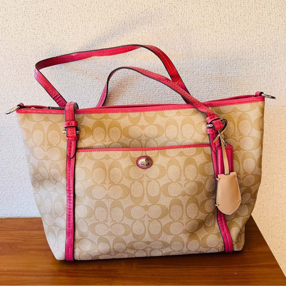 Authentic Coach signature coated canvas shoulder/ tote bag